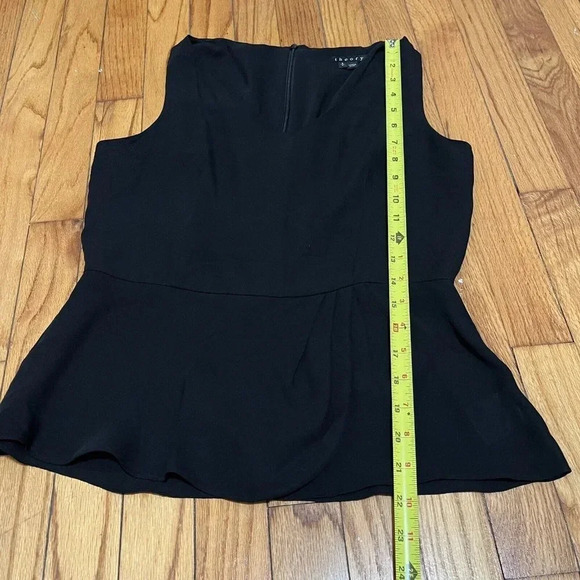 Theory Silk Maggie Peplum Sleeveless Blouse Size Small - Picture 9 of 10